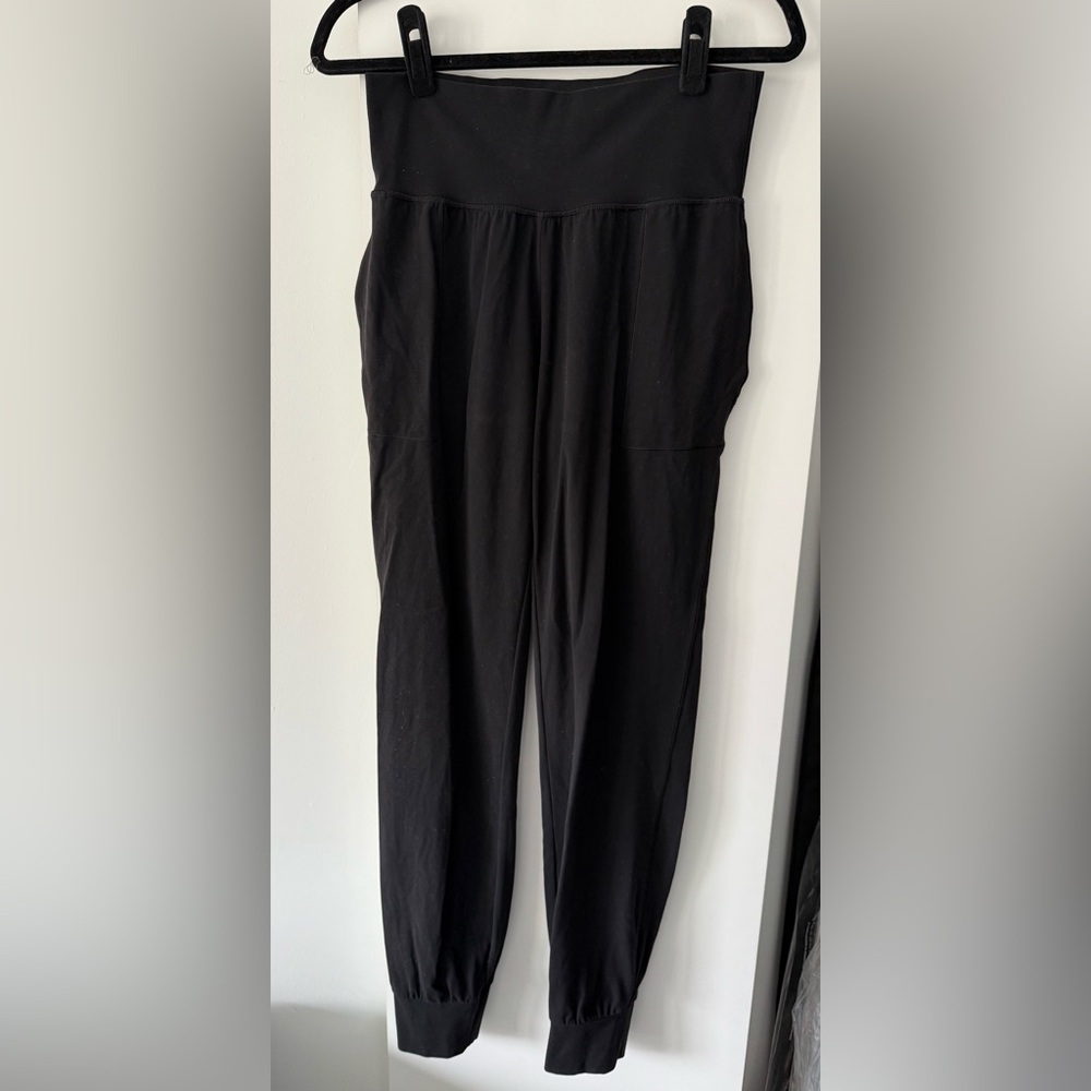 Athleta Salutation Jogger M Tall